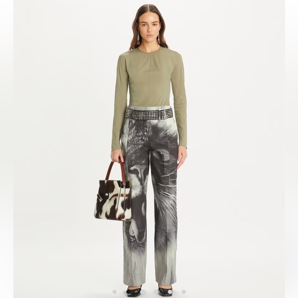 TORY BURCH CAT PRINTED CARGO PANT - Picture 2 of 8